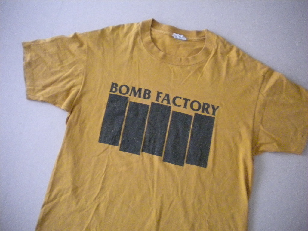 ビンテージ BOMB FACTORY ボム ファクトリー Tシャツ PUNK HARDCORE パンク ハードコア ロック 音楽 マスタード XL_画像4