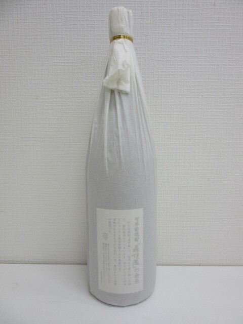 27452 酒祭 焼酎祭 古くてまろやか！ 森伊蔵 旧ラベル 1800ml 25度 かめ壺焼酎 和紙付 未開栓 古酒 本格焼酎 芋焼酎 森伊蔵酒造_画像5