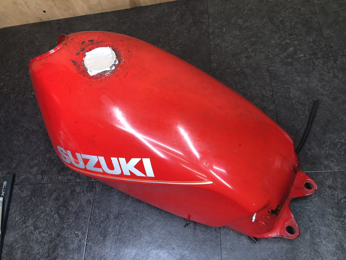 Yahoo!オークション - スズキ GSX400F GS40XF 純正 ガソリンタンク 燃