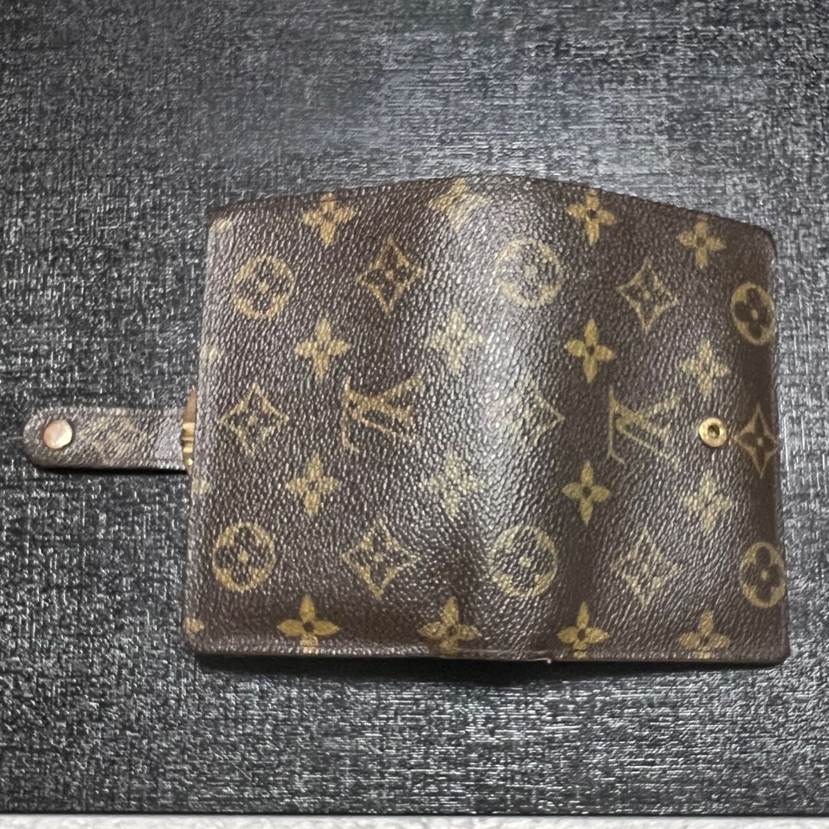 ルイヴィトン LOUIS VUITTON モノグラム コンパクト二つ折り財布 ルイヴィトン LOUIS VUITTON モノグラム コンパクト二つ折り財布