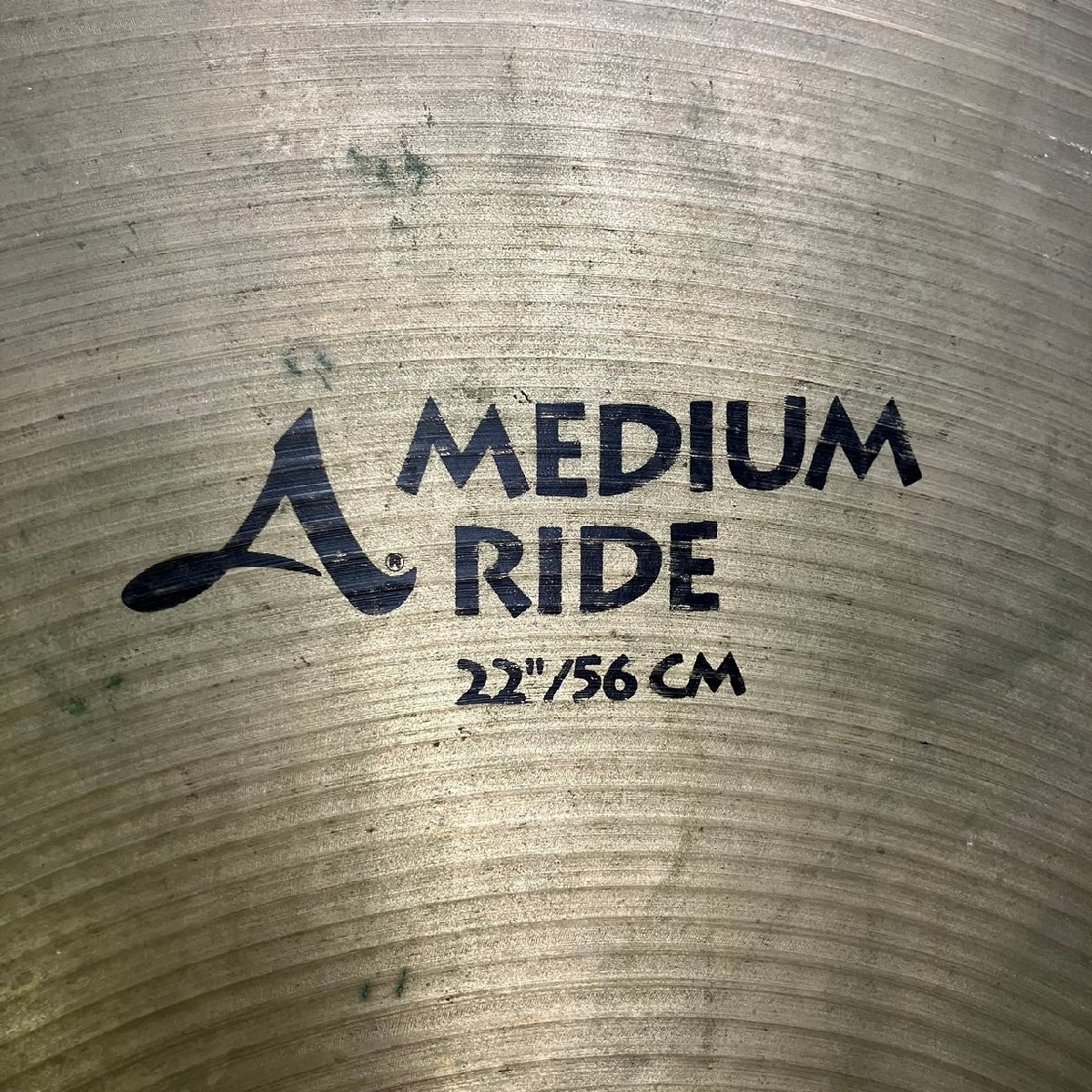 【中古品】『2-161』ジルジャン A ZILDJIAN MEDIUM RIDE 22/56cm_画像3