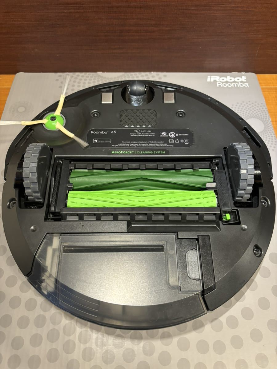 24時間以内・匿名配送・送料無料 iRobotルンバe5 ロボット掃除機 24時間以内・匿名配送・送料無料 iRobotルンバe5 ロボット掃除機