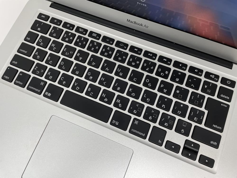 M839【動作確認済】 MacBook Air Mid 2013 13インチ SSD 128GB 1.3GHz Intel Core i5 /100_画像2