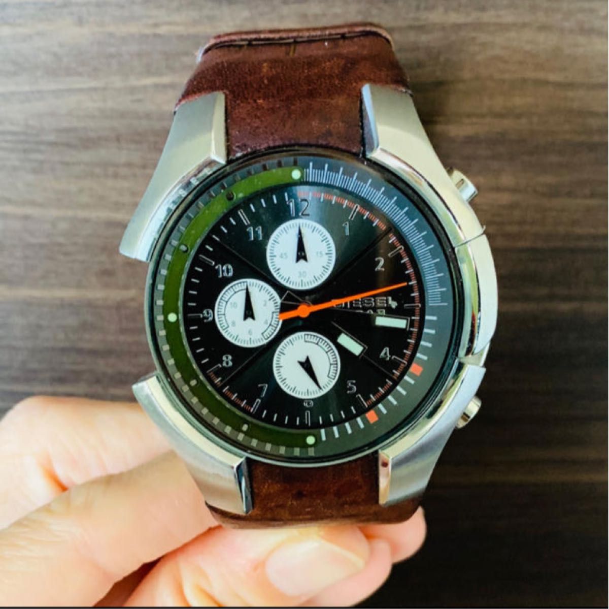 DIEZEL ディーゼル　腕時計　メンズ　DZ4128 ほぼ新品