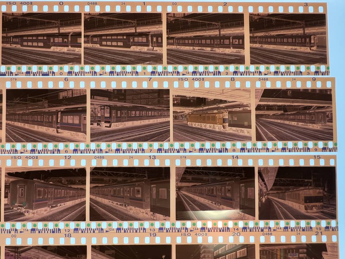 【昔の鉄道写真ネガ】キャプション付■26コマ■平18■クハ210/EF6436/サハ211/クハ210/大宮駅/八王子駅■LC-955_画像3