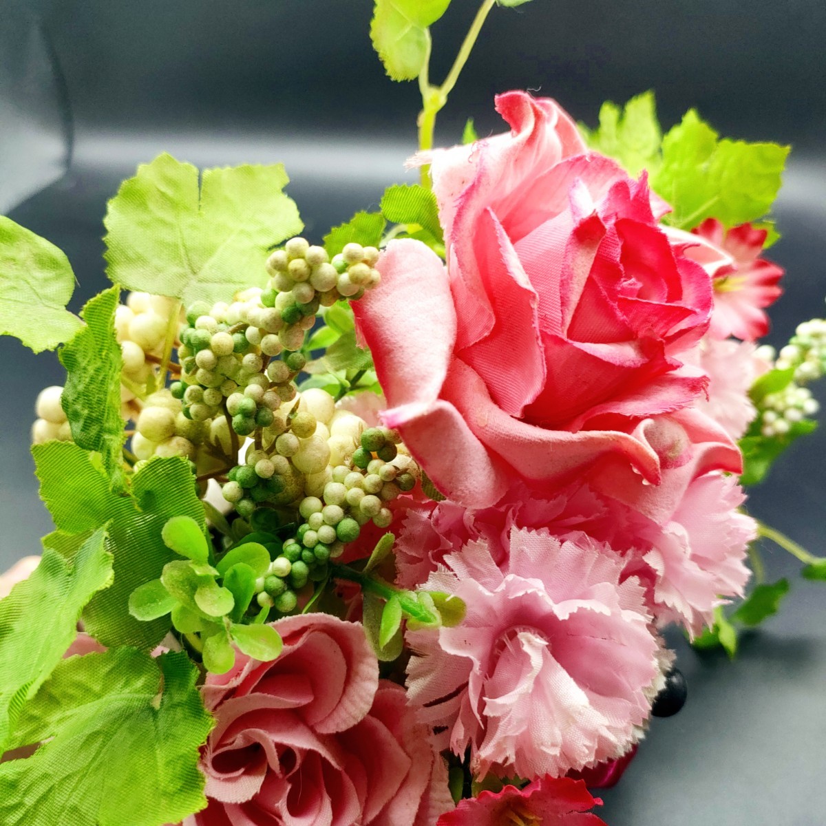 【レトロ】 造花 犬 薔薇 飾り 置き物 陶器 花瓶 花壺 ヴィンテージ アンティーク 洋風 インテリア ワンコ わんこ 動物 小物_画像8