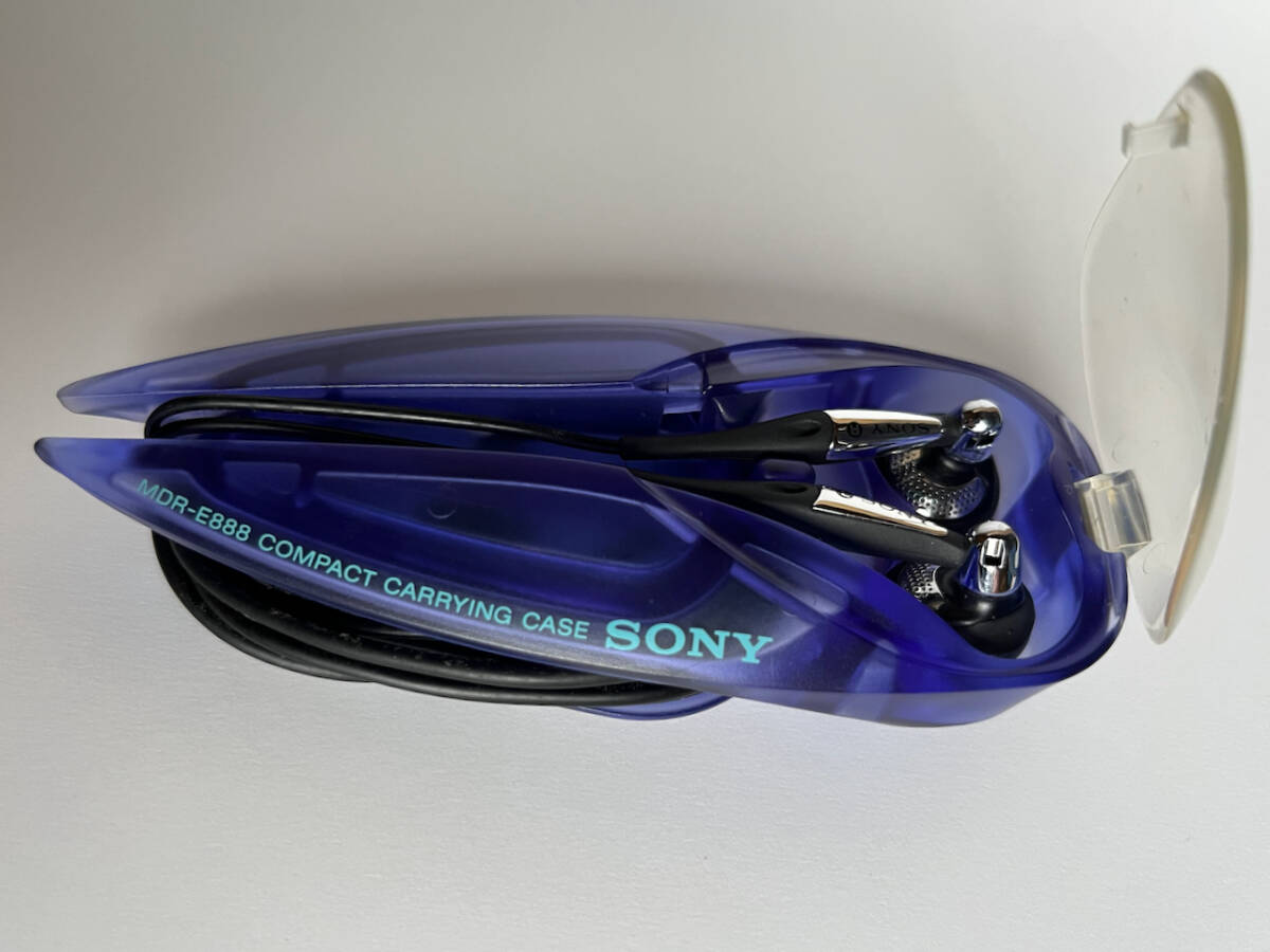 SONY MDR-E888 　ソニー　ステレオ　イヤホン_画像1