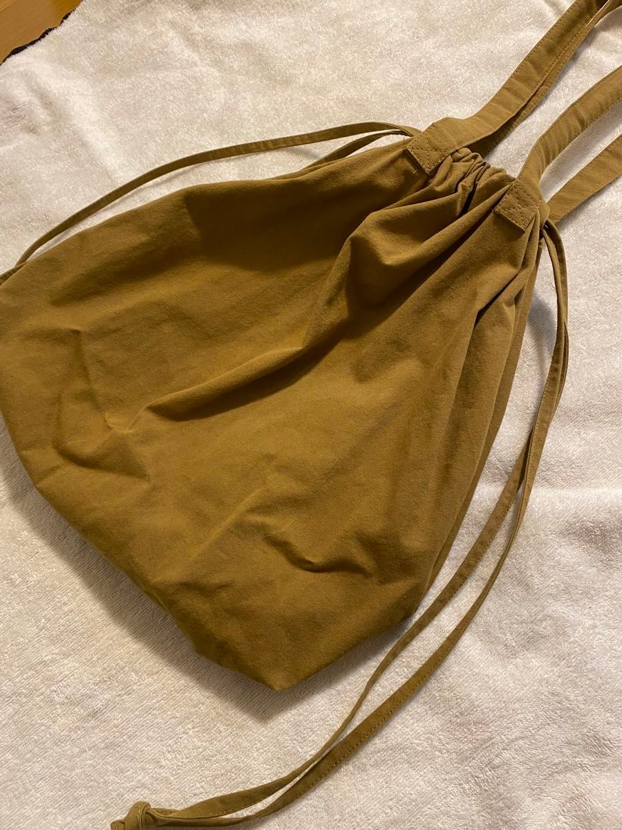 巾着　トートバッグ　ブラウン　ハンドバッグ　アウトドア　 鞄 巾着バッグ かばん　シンプル　サブバッグ　おしゃれ
