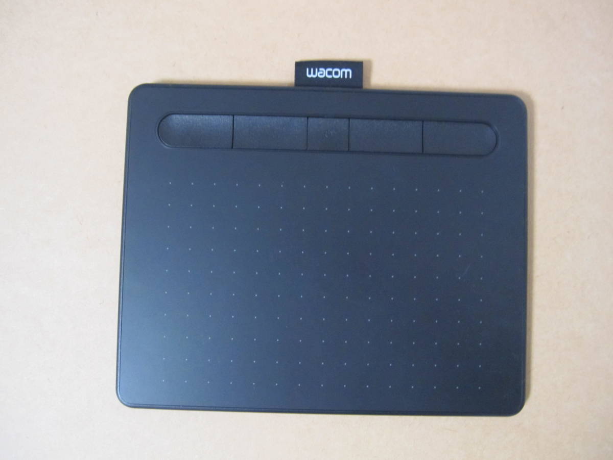 WACOM /ワコム　CTL-4100WL　Intuos 小型ワイヤレスタブレット＋ペンスタンド＋ペン先10本_画像2