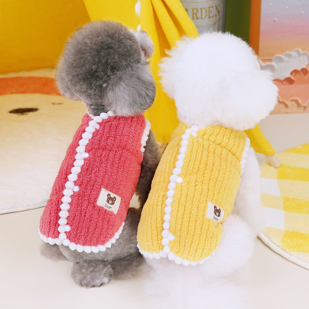 L 背中ボタン モコモコ ベスト （黄色） 犬服 ペット用品 犬の服 猫服 ペット服 小型犬 冬服_画像4