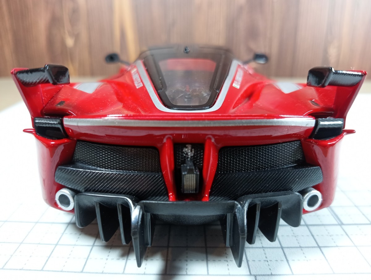 ブラーゴ フェラーリ FXX K レッド S=1/24 burago Ferrari red 完成品 ルース_画像5