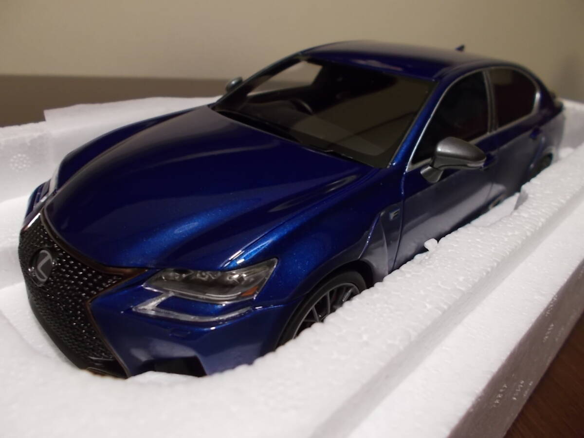 Yahoo!オークション - 京商 samurai 1/18 レクサス GS F ブルー Yahoo!オークション - 京商 samurai 1/18 レクサス GS F ブルー