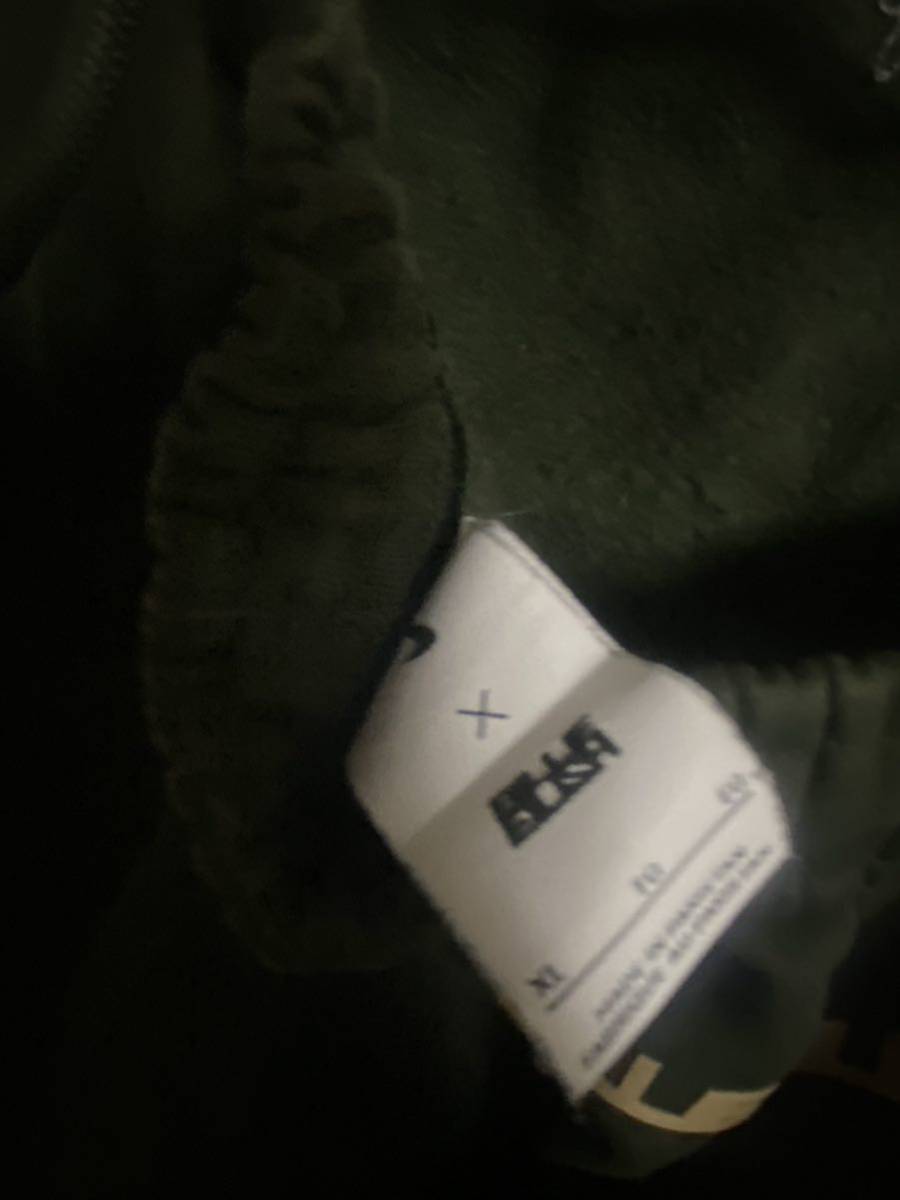 NIKE ビリーアイリッシュ コラボ セットアップ 上XXL 下XL 1回 NIKE ビリーアイリッシュ コラボ セットアップ 上XXL 下XL 1回