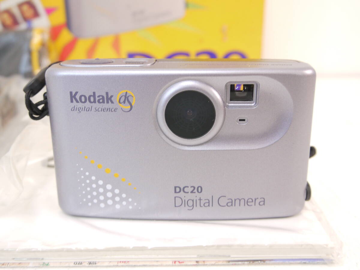 4 Kodak digital science DC20 コダック デジタルカメラ コンパクトデジタルカメラ ほぼ未使用 ソフトウェア欠品 _画像3