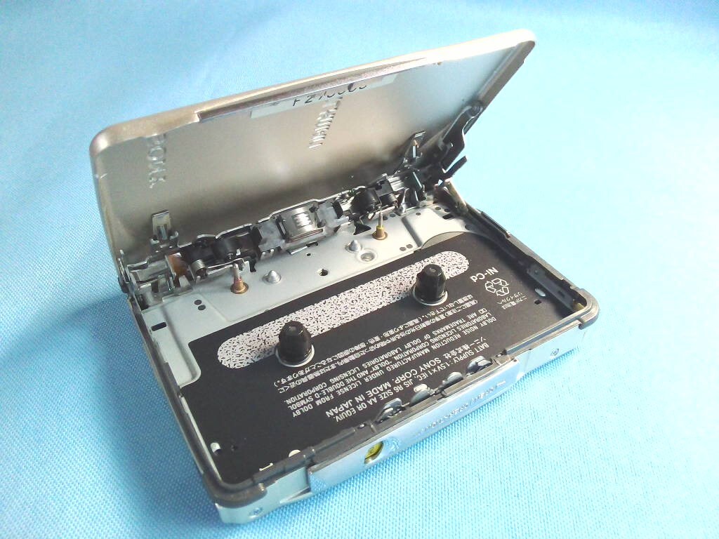 SONY ソニー WM-EX900 カセットウォークマン ☆動作良好 SONY ソニー WM-EX900 カセットウォークマン ☆動作良好