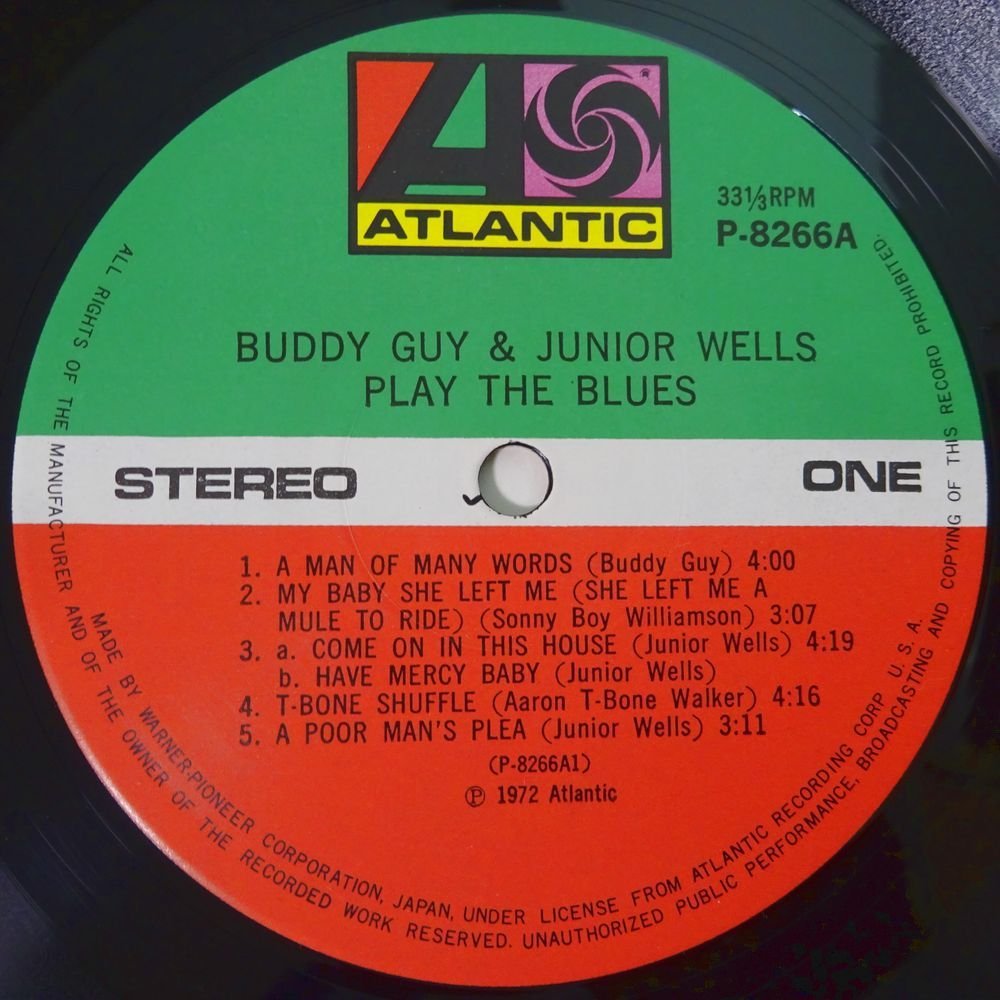 10021033;【帯残/テクスチャージャケ/ATLANTIC】Buddy Guy & Junior Wells / Play The Blues_画像3
