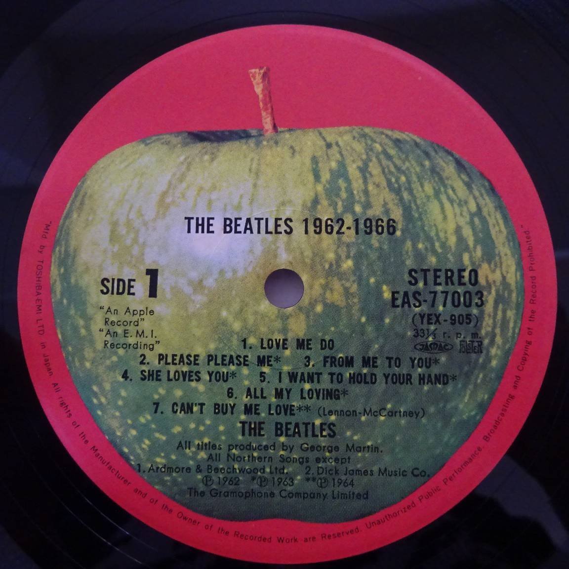 11180151;【ほぼ美盤/帯付き/ブックレット付/ディスコグラフィー付/ポスター付/2LP】The Beatles / 1962-1966_画像3