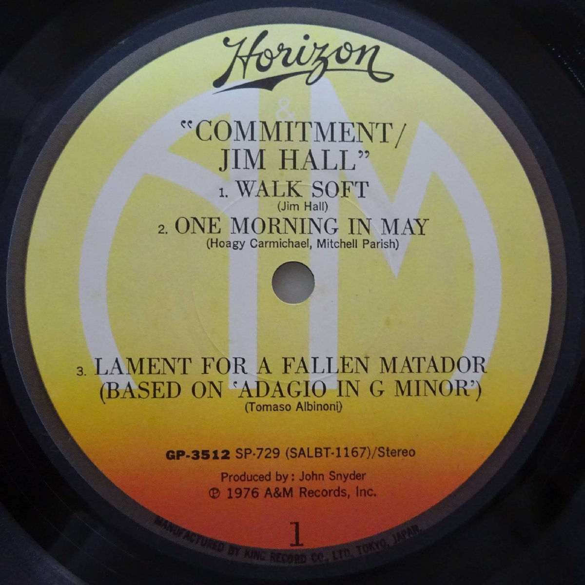 11181754;【国内盤/Horizon】Jim Hall ジム・ホール / Commitment 哀愁のマタドール_画像3