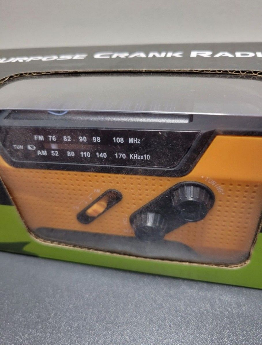 【新品】multi purpose crank radio  手回し充電 ソーラー充電  防災ラジオ