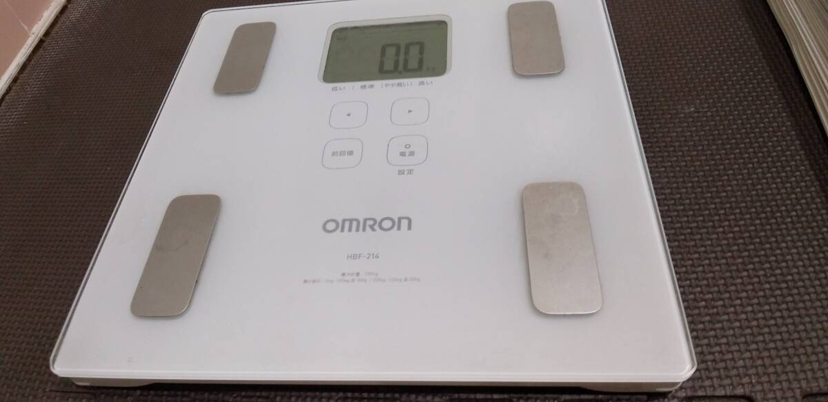  weight body composition meter HBF-214kalada scan - Omron health care 10073490-45345