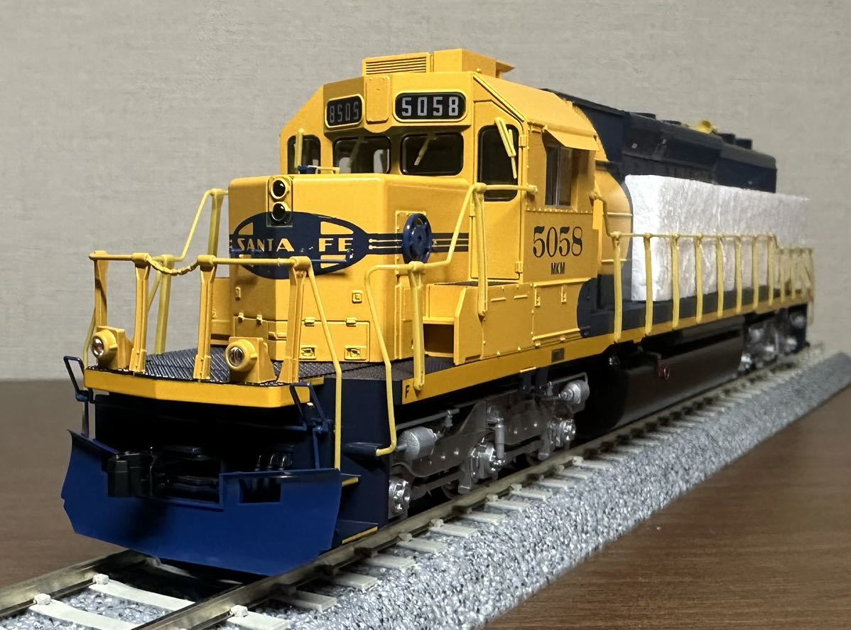 KATO ♯ 37-6611 EMD SD40 2 Mid Atchison Topeka & Santa Fe ♯ 5058_画像1