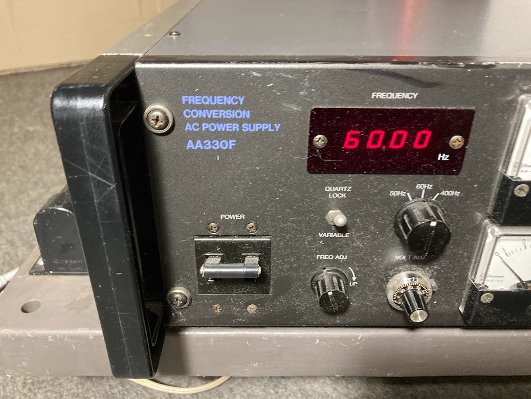 28500円 送料無料 高砂 アンプ方式交流電源 AA330Fアイソ 28500円 送料無料 高砂 アンプ方式交流電源 AA330Fアイソ
