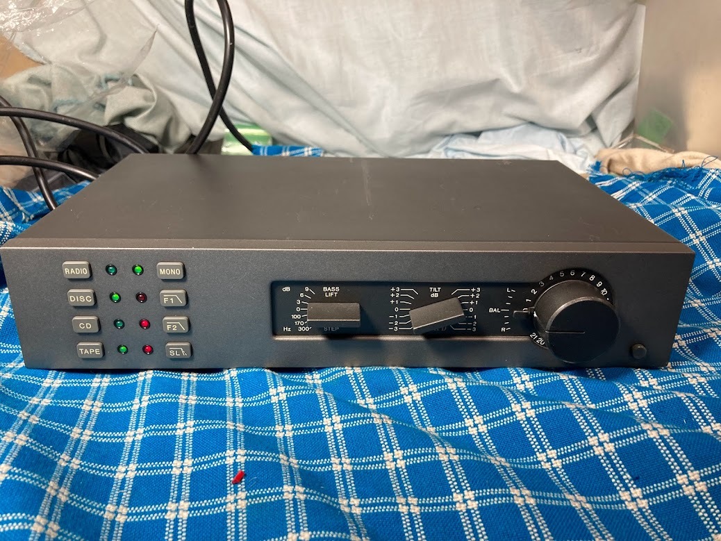 Yahoo!オークション - QUAD 34 プリアンプ 完動品 【3ヶ月保証 Yahoo!オークション - QUAD 34 プリアンプ 完動品 【3ヶ月保証