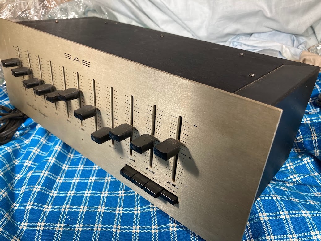 SAE　グライコ 　Mark Seven　Mark7 Stereo Octave Equalizer 　　完動品　【3ヶ月保証】_画像5