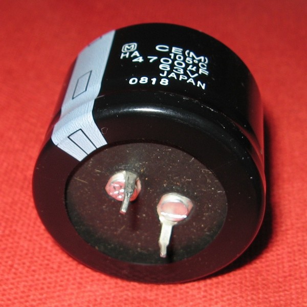 CP02 松下 電解コンデンサ 4700μF 63V 2個セット 新品_画像2