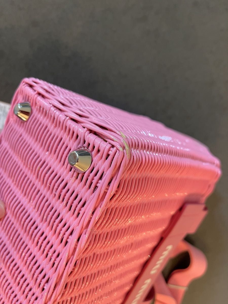 ミュウミュウ MIUMIU かごバッグ ピンク|Yahoo!フリマ(旧 ミュウミュウ MIUMIU かごバッグ ピンク|Yahoo!フリマ(旧