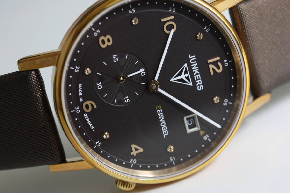 ドイツのJunkers ユンカース Eisvogel F13 ボーイズサイズ・クォーツ腕時計 ミリタリーウォッチ メーカー希望小売価格44,000円 6733-2QZ_画像3