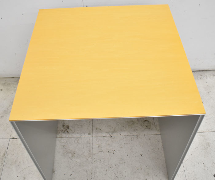kasi-naikssi-. air frame side table W600 2023050803[ used office furniture ][ used ]