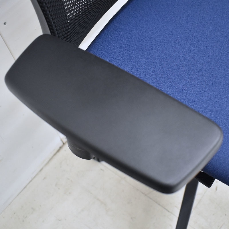 Steelcase раковина стул передвижной локти есть черный × темно-синий 2020102707