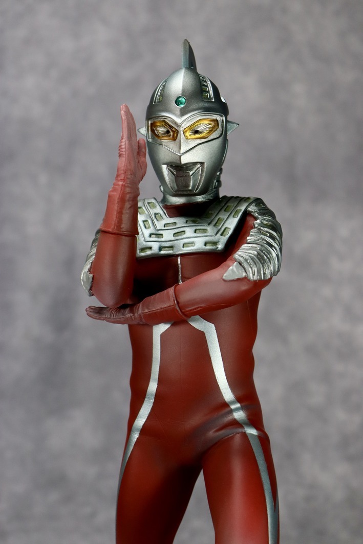 Yahoo!オークション - CCP 1/6特撮シリーズ ウルトラセブン Yahoo!オークション - CCP 1/6特撮シリーズ ウルトラセブン