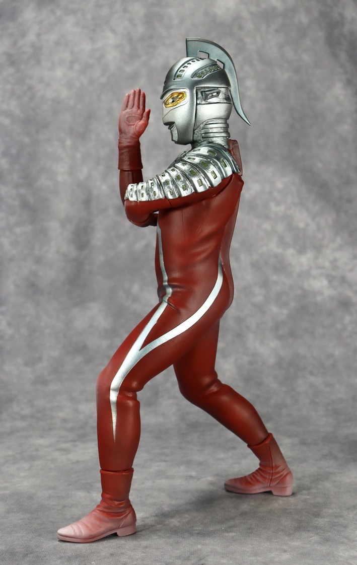 Yahoo!オークション - CCP 1/6特撮シリーズ ウルトラセブン Yahoo!オークション - CCP 1/6特撮シリーズ ウルトラセブン