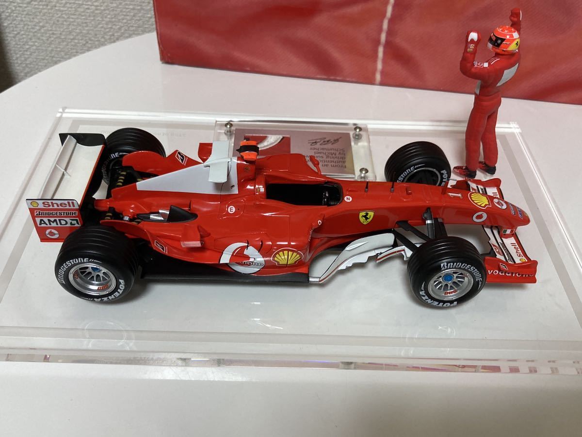 ミハエル・シューマッハ フェラーリ F2004 1/18 実使用 ミハエル・シューマッハ フェラーリ F2004 1/18 実使用