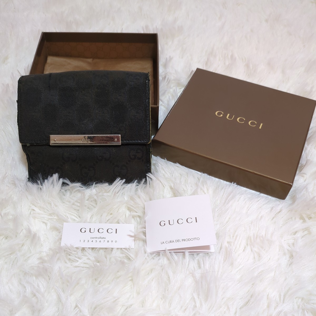 GUCCI 財布 ブラック 二つ折り財布 GG柄キャンバス_画像1