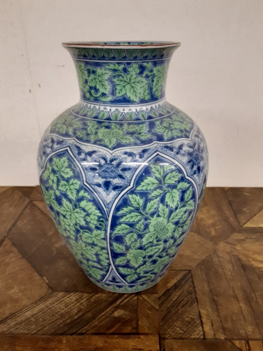 陶器2】 庫山窯 色絵染付花瓶 花器 彩 青華緑彩 アンティーク 工芸品 陶芸 日本の陶磁 花入 華道 壷 骨董 茶室 インテリア 和風 現状の画像6