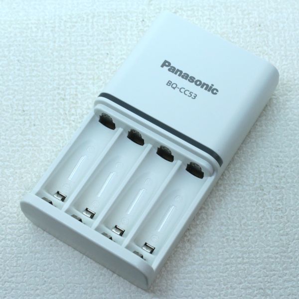 011d Junk Panasonic Panasonic BQ-CC53 single 3 single 4 fast charger Eneloop evo rutaENELOOP EVOLTA