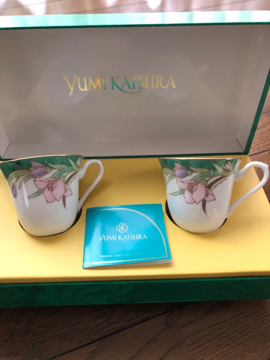 コーヒーカップ&ソーサー　桂由美 YUMI KATSURA ２客セット