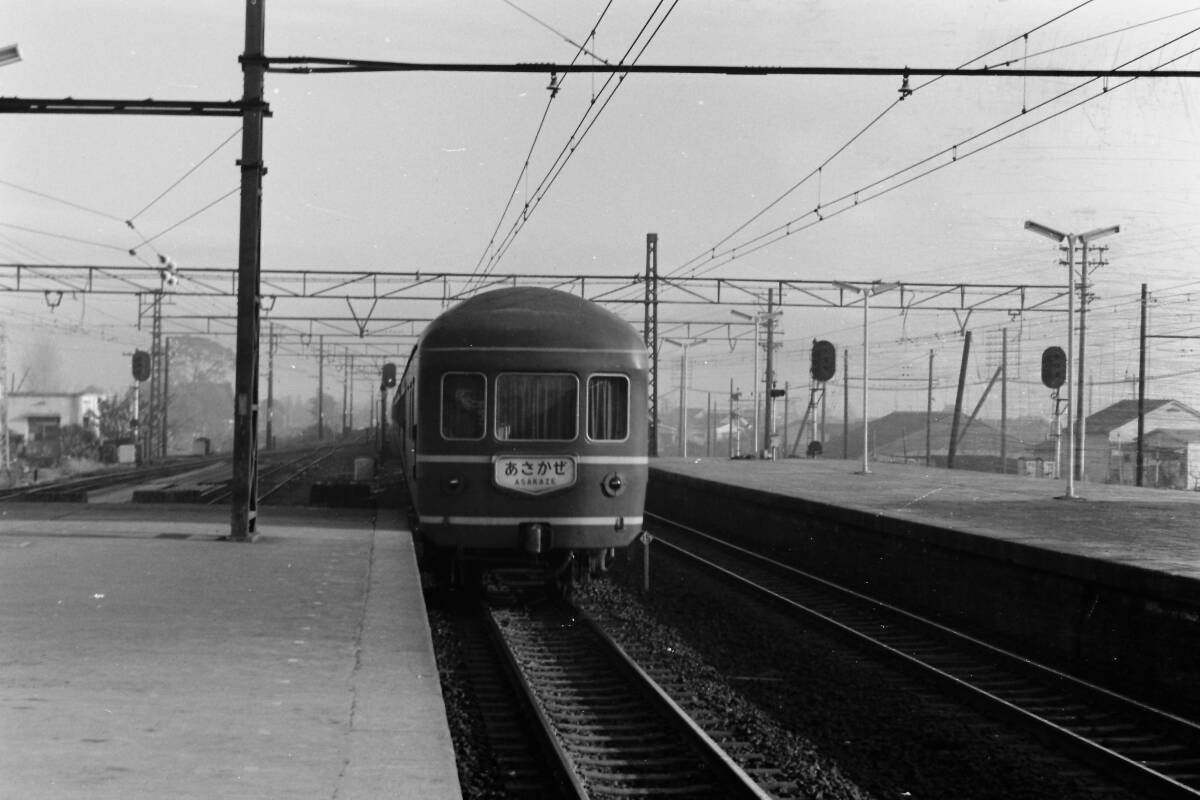 (B23)551 写真 古写真 鉄道 鉄道写真 ED1021 荷物電車 あさかぜ 昭和36年頃 フィルム 変形 白黒 ネガ まとめて 4コマ _画像7