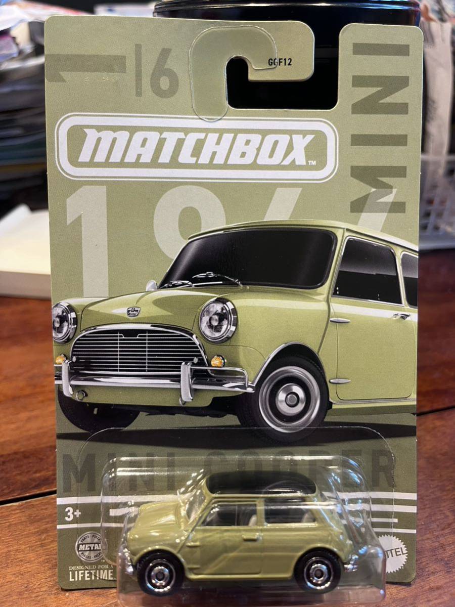 新作マッチボックスMATCHBOXテーマオートモーティブ1/64?1964AUSTIN MINI COOPERオースチンミニクーパーグリーンHOTWHEELS出品同梱定形外可_画像1