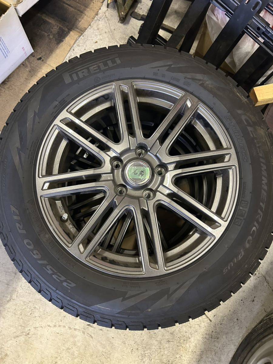 スタッドレス＋ホイール４本セット　PIRELLI ICE ASIMMETRICO PLUS 225/60R17 2021年製極上　17×7.0J オフセット48 114.3-5H_画像1