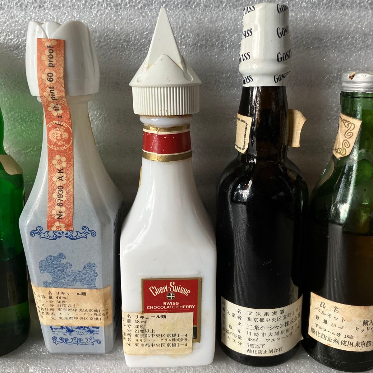 ミニボトルのお酒セット(ウイスキー ブランデー リキュール類 ミニボトルのお酒セット(ウイスキー ブランデー リキュール類