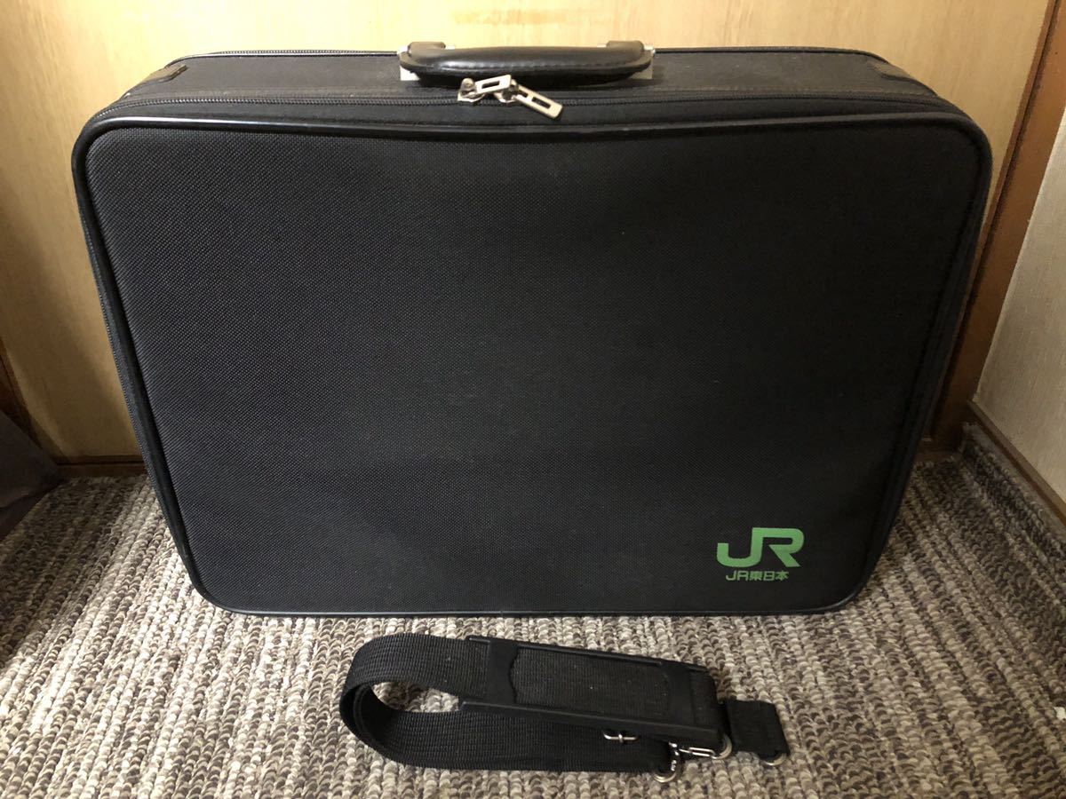 Yahoo!オークション - JR東日本 乗務員 カバン 現行品 鉄道部品 Yahoo!オークション - JR東日本 乗務員 カバン 現行品 鉄道部品