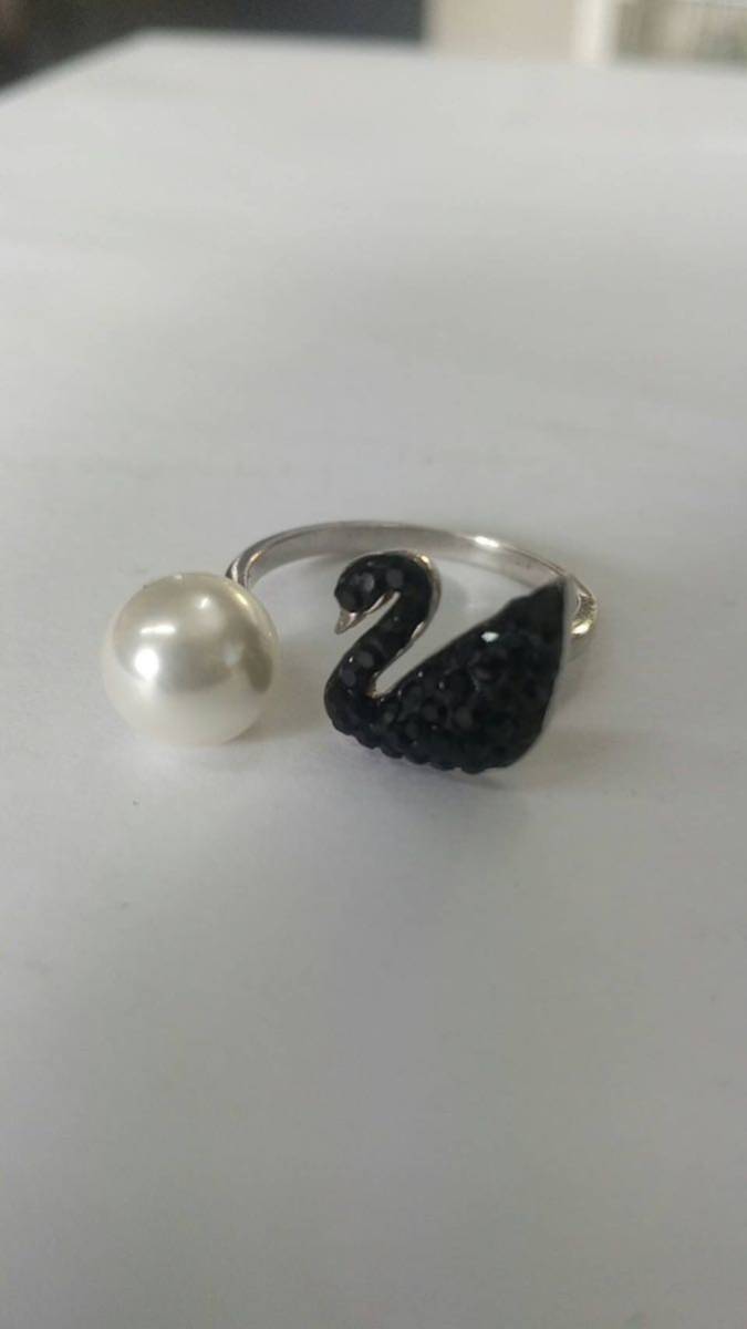 【SWAROVSKI】スワロフスキー『Iconic Swan リング』パール指輪 フリーサイズ ダイヤ ジルコニア真珠 リング 指輪 アクセサリー シルバー _画像5