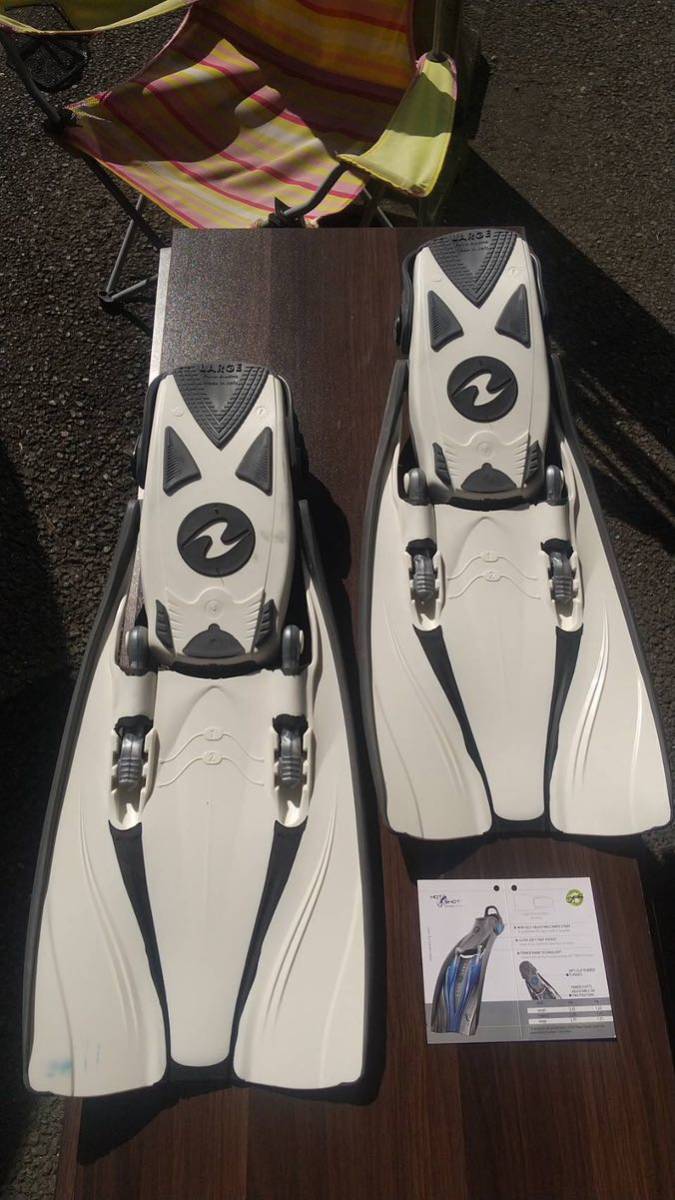 【イタリア製】AQUALUNG(アクアラング) ホットショット フィン HOTSHOT FINS スキューバダイビングフィン Lサイズ Fin フィンの画像3