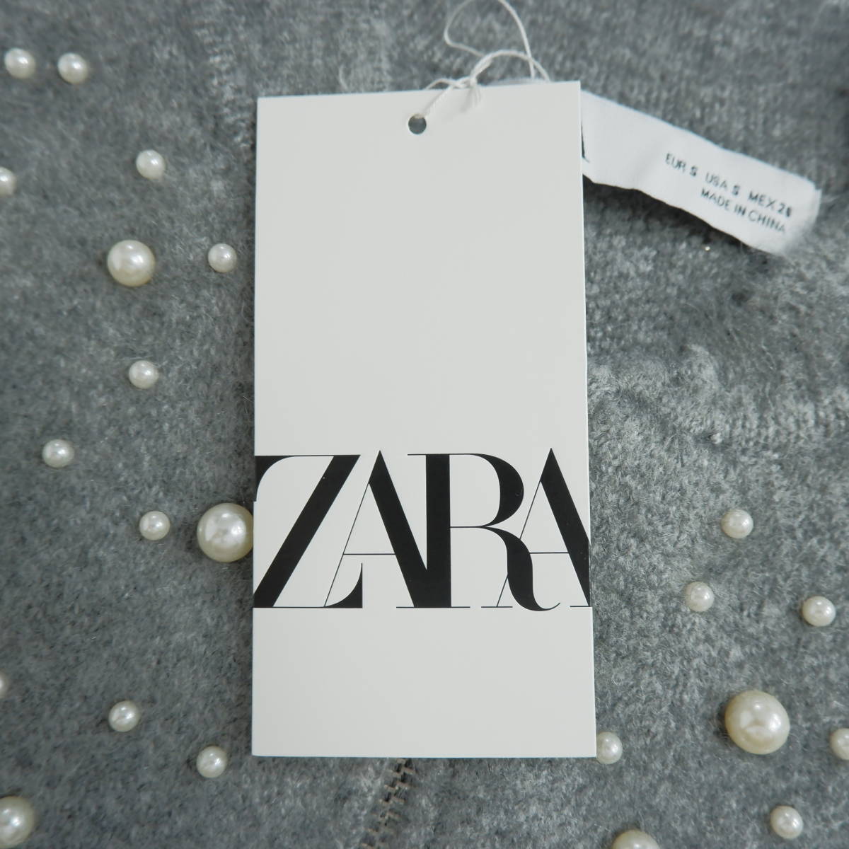 新品 23AW 完売品 ZARA ザラ フェイクパール ニット ボンバー 新品 23AW 完売品 ZARA ザラ フェイクパール ニット ボンバー