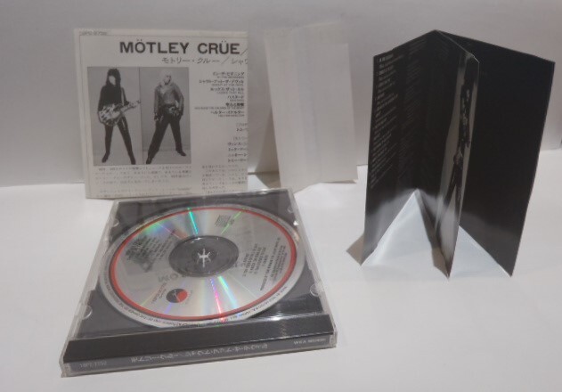 帯付 CD モトリー・クルー / シャウト・アット・ザ・デヴィル MOTLEY CRUE / SHOUT At THE DEVIL 83年 18P2-2752の画像3