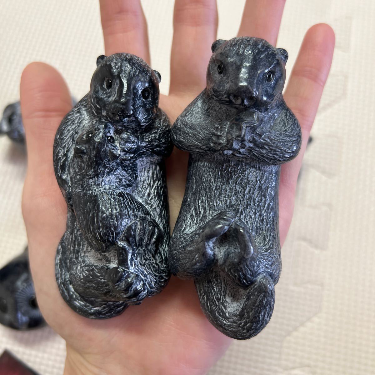 置物 フクロウ アライグマ ラッコ ビーバー wolf sculptures we ウルフ hand made in Canada カナダ A WOLF ORIGINAL インテリアの画像9